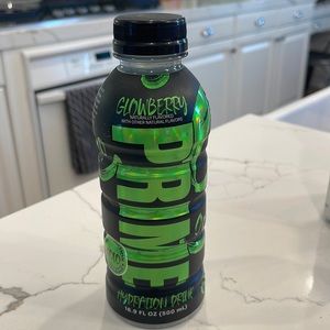 LIMITED EDITION HOLO PRIME GLOBERRY